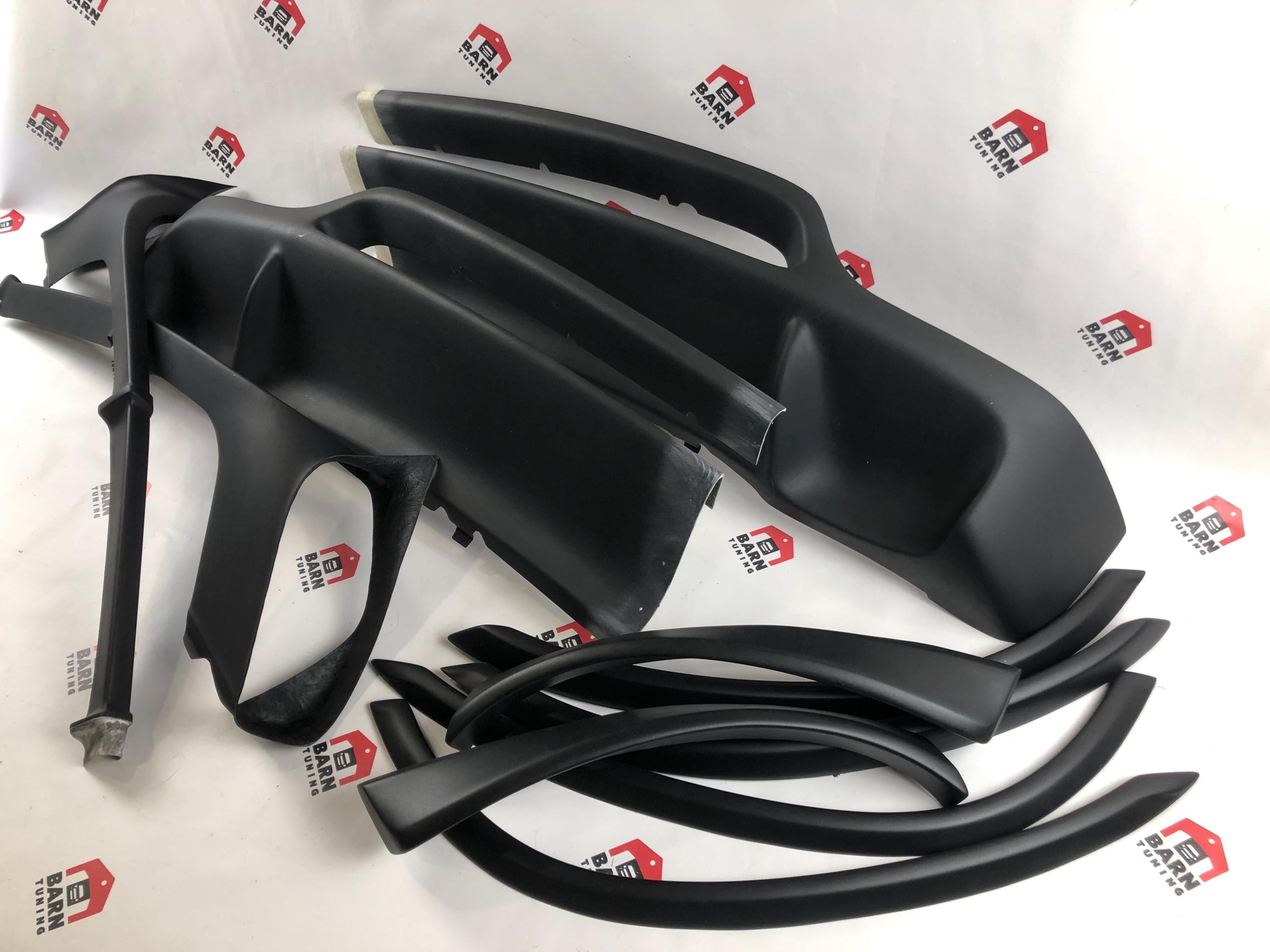 BMW X5 E53  4,6is 4,8is style body kit 2003-2006